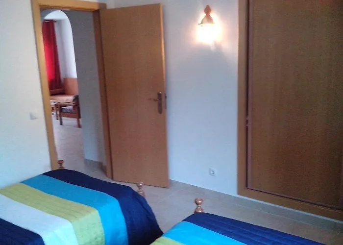2 Bedroom 5 Min From Falesia And Close To Center B Апартаменты *